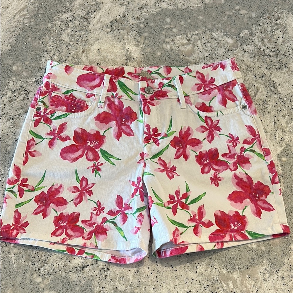Tommy Bahama White and Pink Jean Shorts Vibrant Floral Design